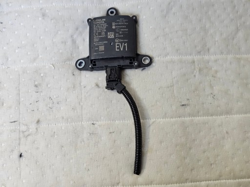 88162-42120 4135A-SRR3A - ACC DISTRONIC МОДУЛЬ ВОДІЯ ДАТЧИК МЕРТВОЇ ЗОНИ РАДАР TOYOTA RAV4 V