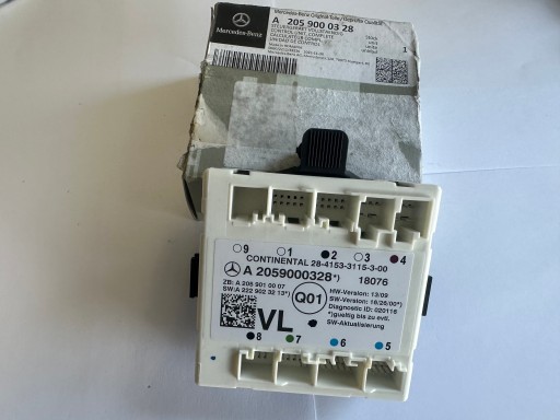 W205 18r - МОДУЛЬ ДРАЙВЕРА ДВЕРІ 2059000328 MERCEDES НОВИЙ