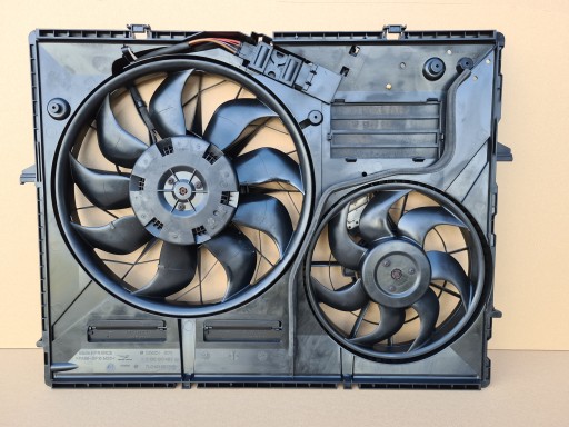 7L0959455D 7L0959455C - МОДУЛЬ ДРАЙВЕРА ВЕНТИЛЯТОРОВ VW TOUAREG 2002-2010