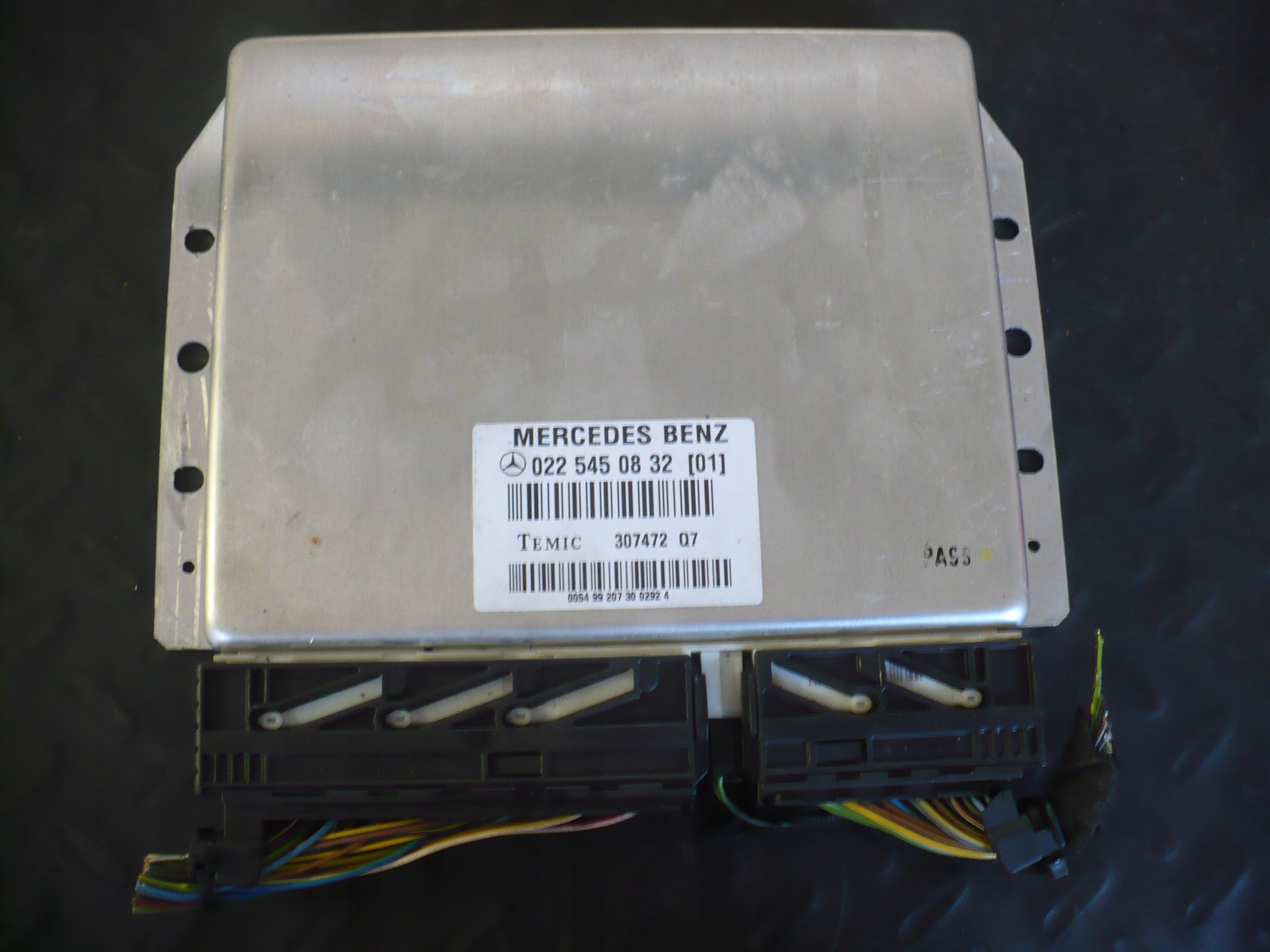 A0225450832 - Модуль управления подвеской MERCEDES W215 CL500