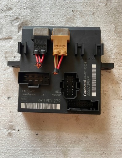 Светодиодный сиденье Exeo 3R0907279