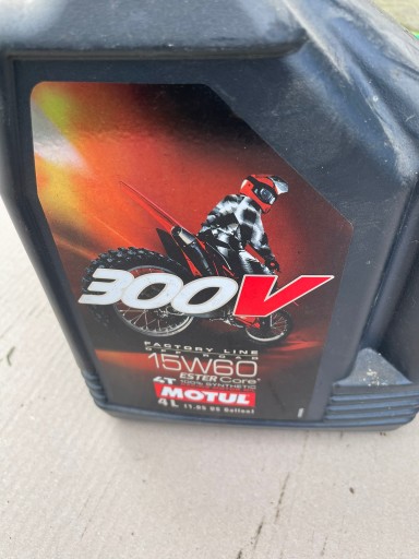 MOTUL 300V OFF ROAD 15W60 3 литра