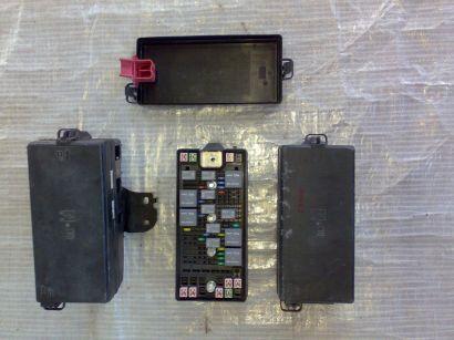 Коробка запобіжників mustang коробка електрики