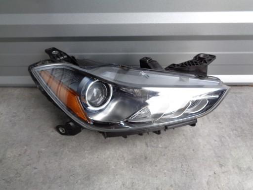 Maserati Ghibli Xenon правий USA поворот