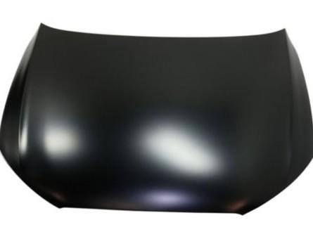 8U0823029B - Капот кришка двигуна Audi Q3