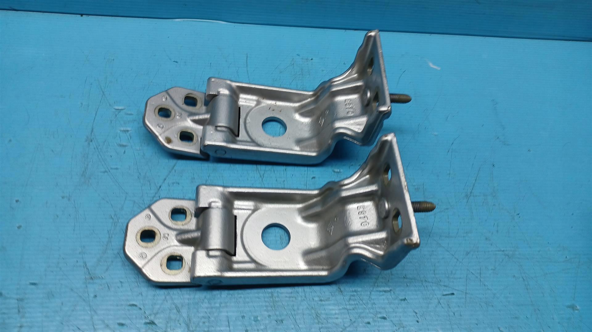 Мастер III Movano b петля двери правая задняя 2шт