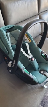 Сидіння Maxi Cosi 0-13 кг Pebble360 на гарантії.