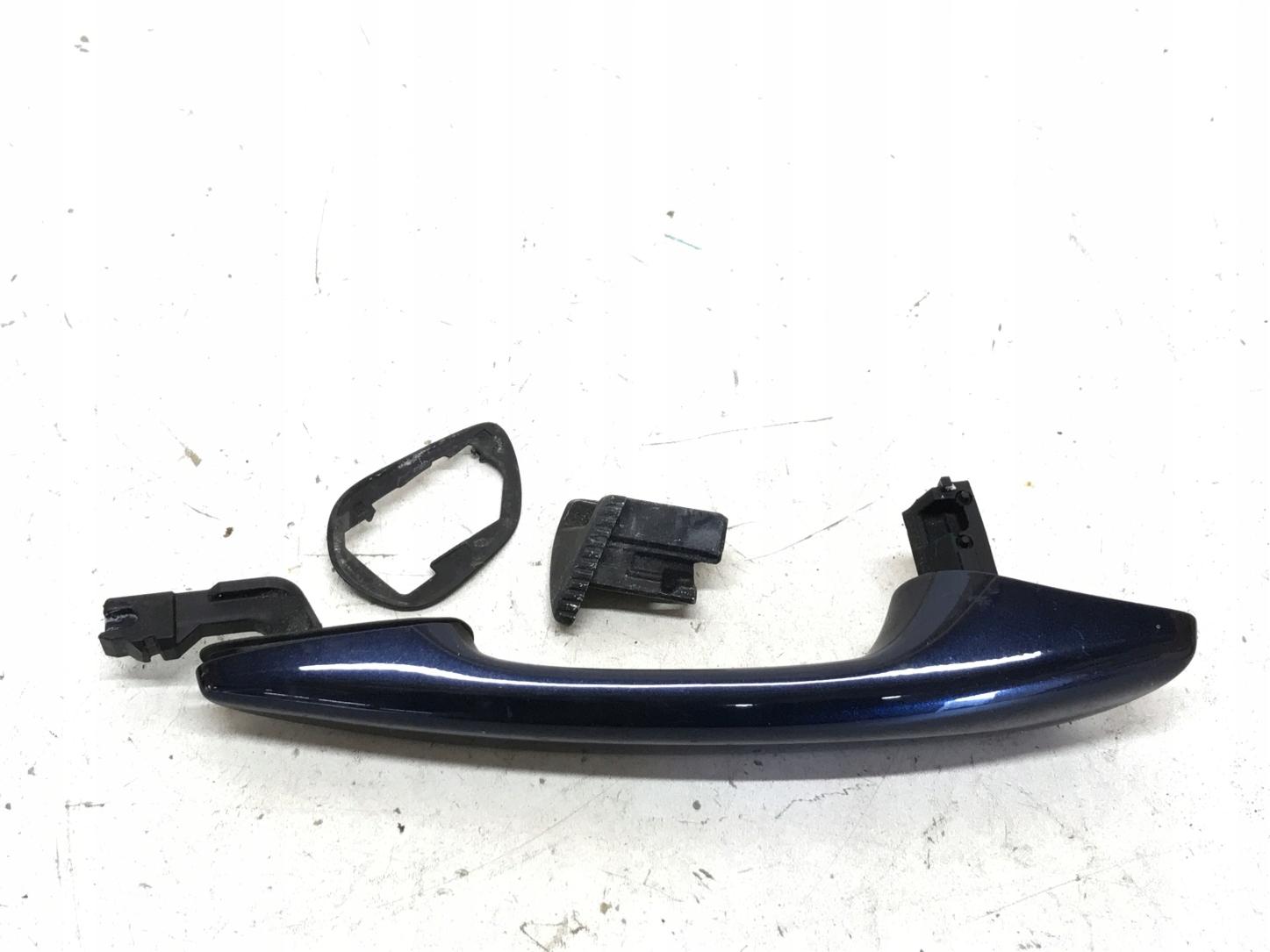 Mazda 3 IV 19-ручка двери левая задняя