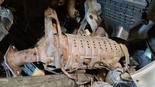 Mazda CX7 2.2 d катализатор датчик температуры