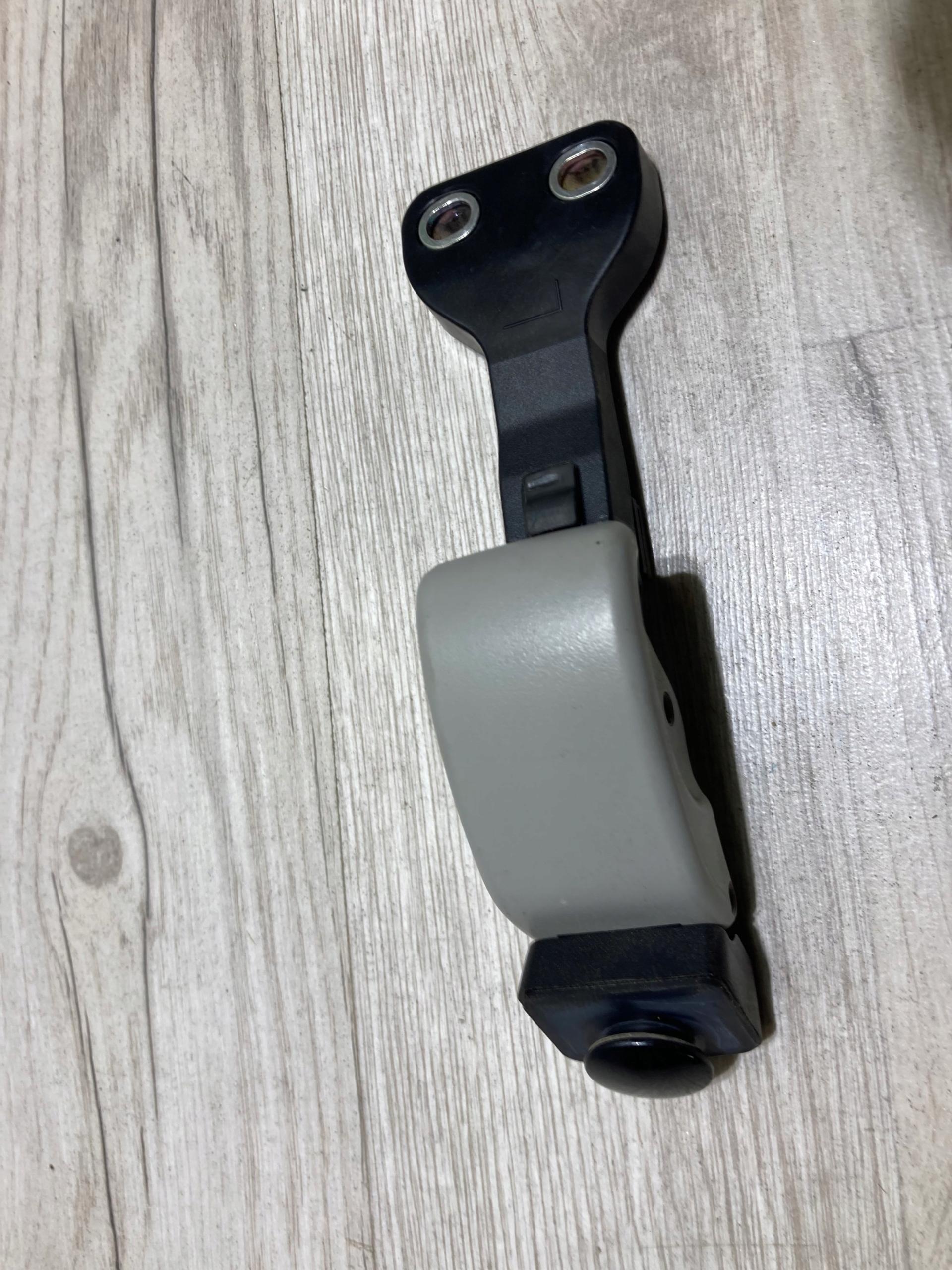 Механизм стеклоподъемника 62912-0k040 Toyota Hilux VIII 21R