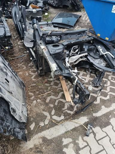 Лонжерон мерседес 118 чверть передня права