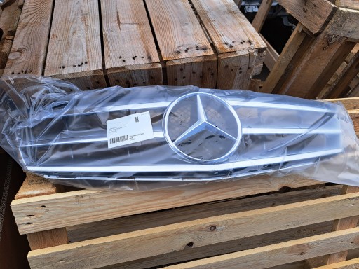 Підйомник решітки мерседес w204