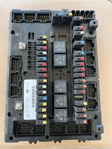 A0014461658 - Блок запобіжників Mercedes Actros Arocs Antos