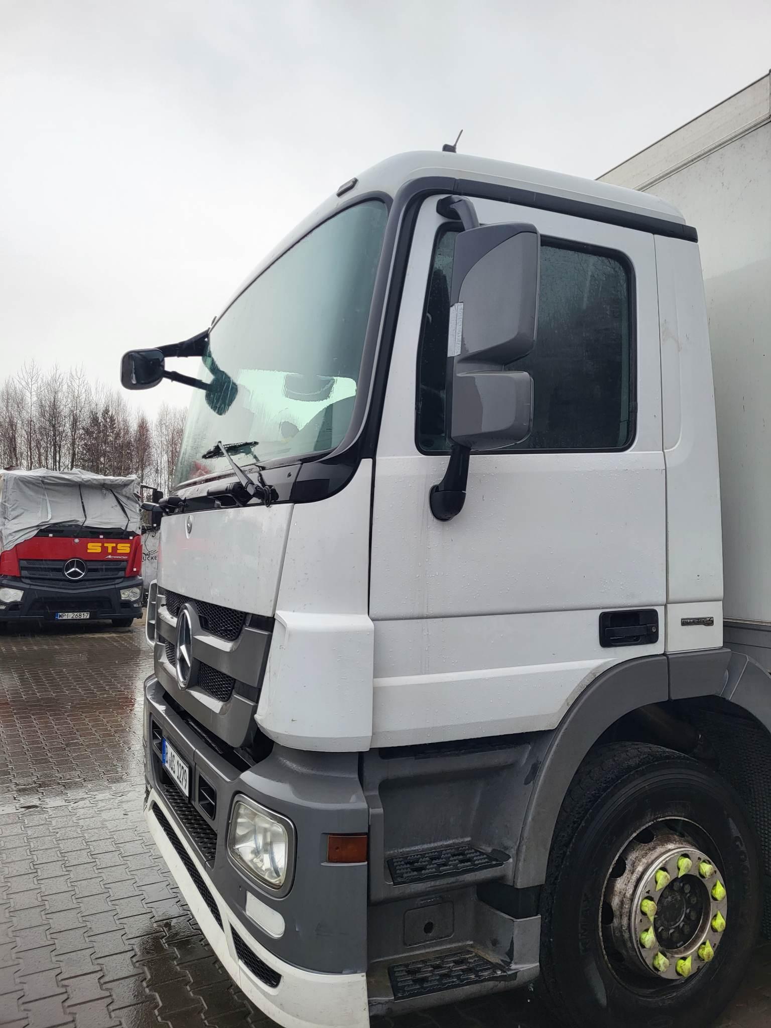 Mercedes Actros MP3 строительная кабина