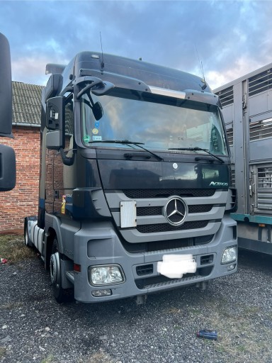 Mercedes Actros MP3 полная кабина