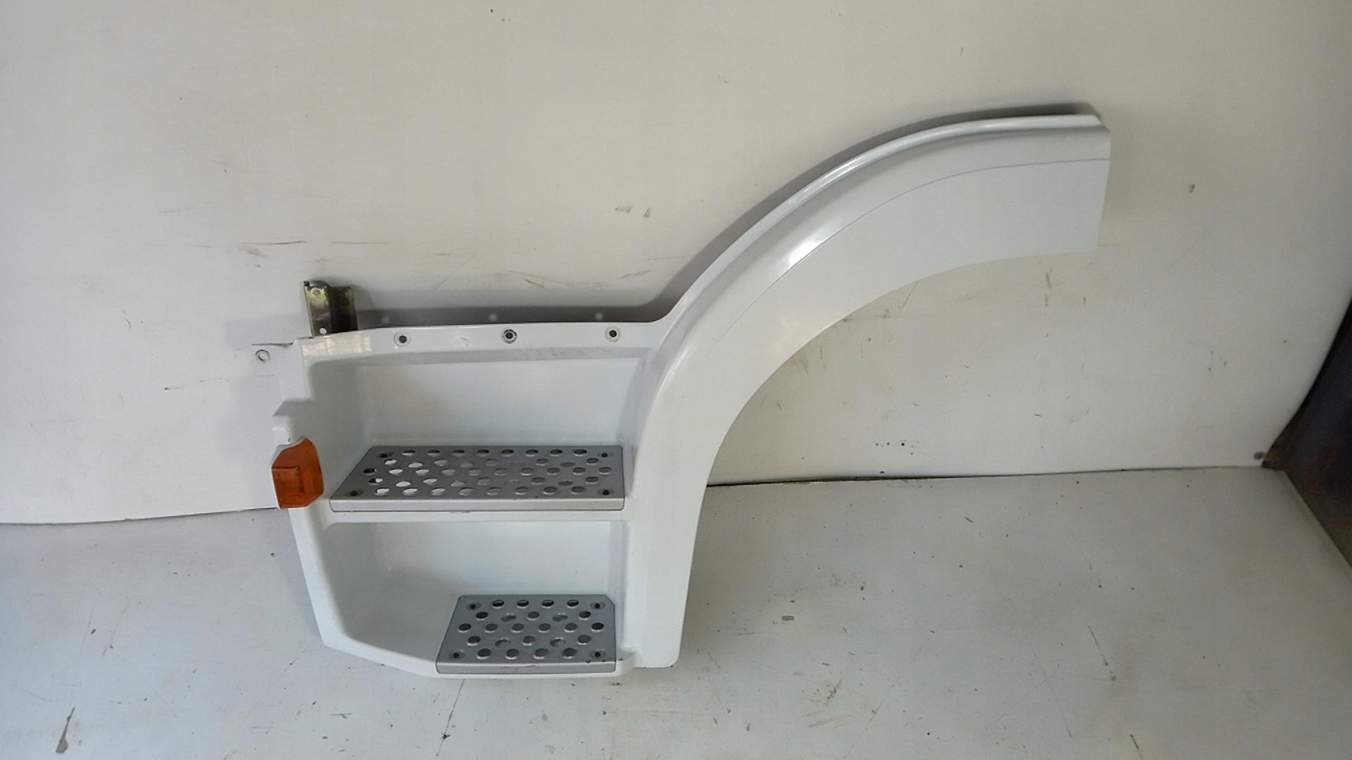 660 3201 - Mercedes Atego 2 Вт 973 Градусов Левый Высокий