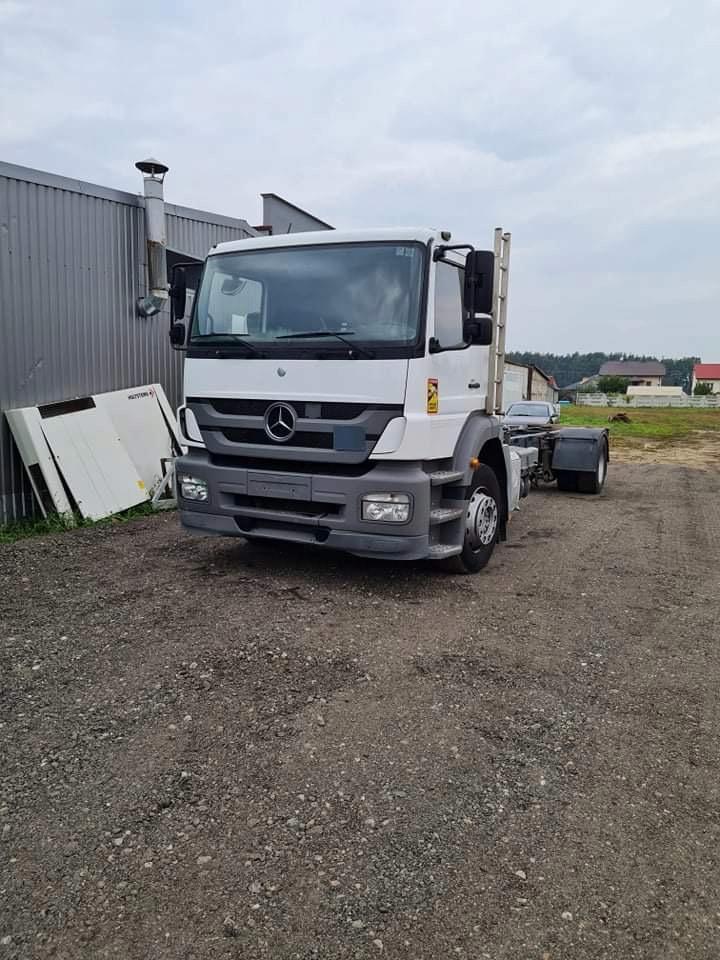 Mercedes Atego Axor кабина
