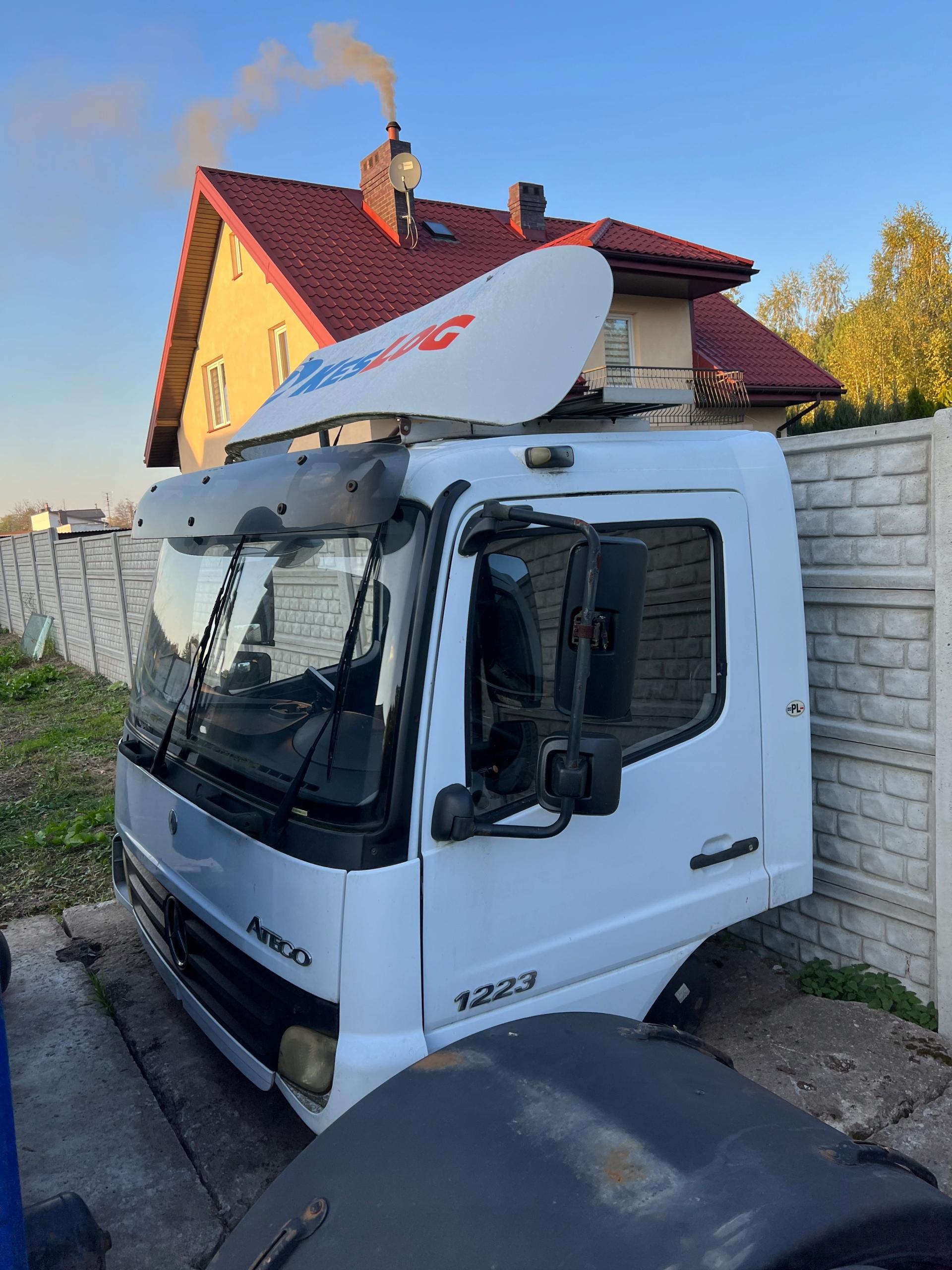 Mercedes Atego кабина 1224 1229