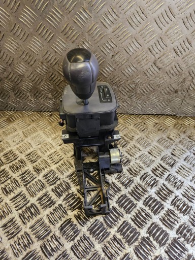 A1685400044 - Mercedes-benz a w168 2003 ручки / ручки / педалі перемикання передач