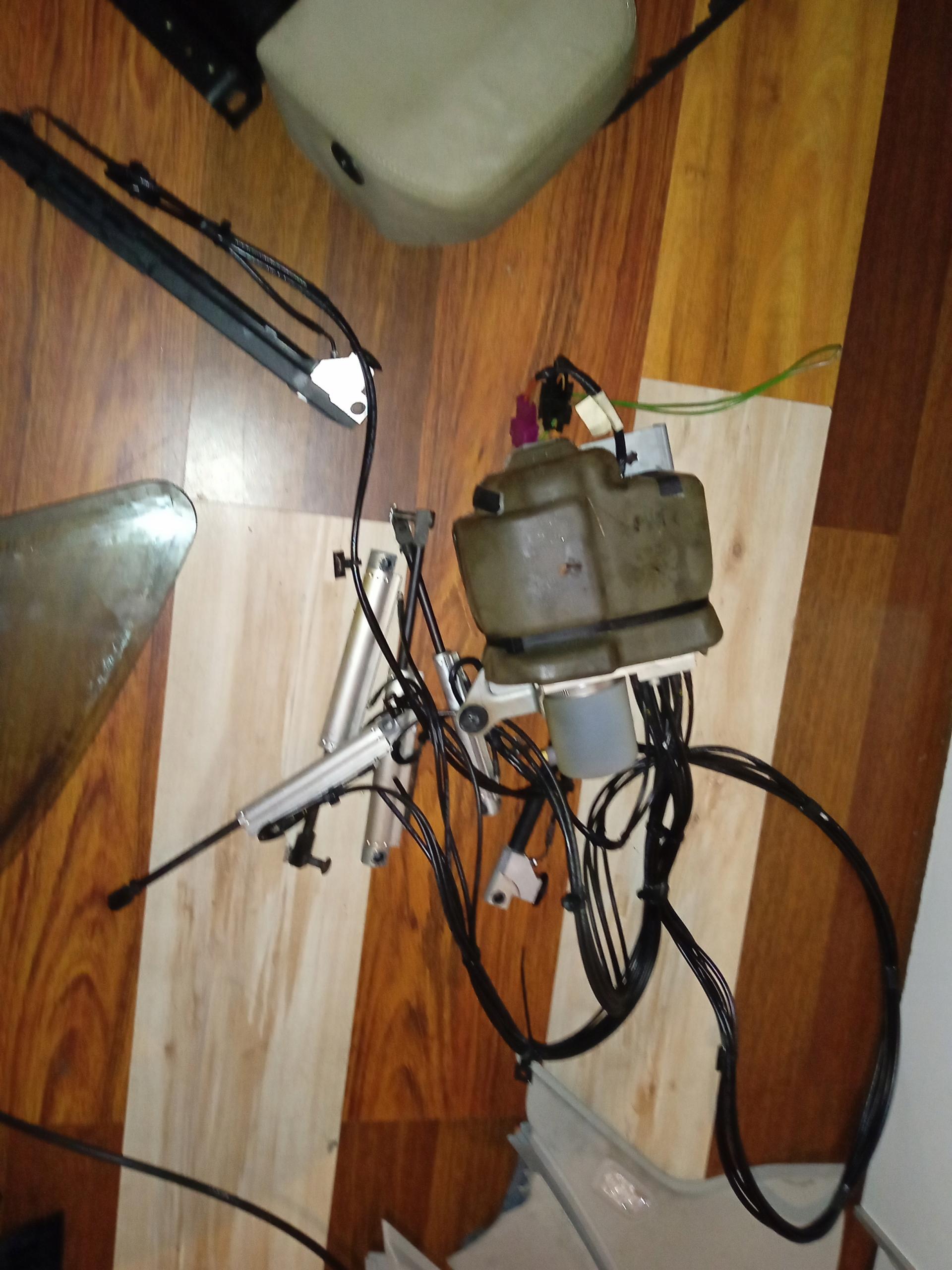 Mercedes-Benz OE a2078000030 насос даху