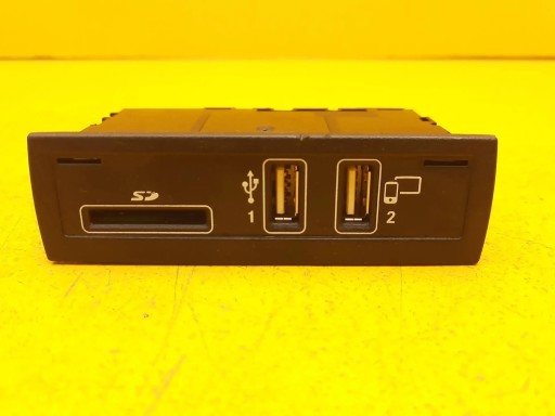 Mercedes-Benz S W222 W217 ГНІЗДО USB ВХІД A2228203026