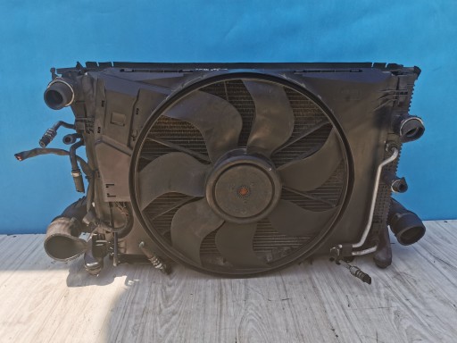 Mercedes C-Class W204 2007/2014 комплект вентилятора радиатора 2.2 cdi Automa