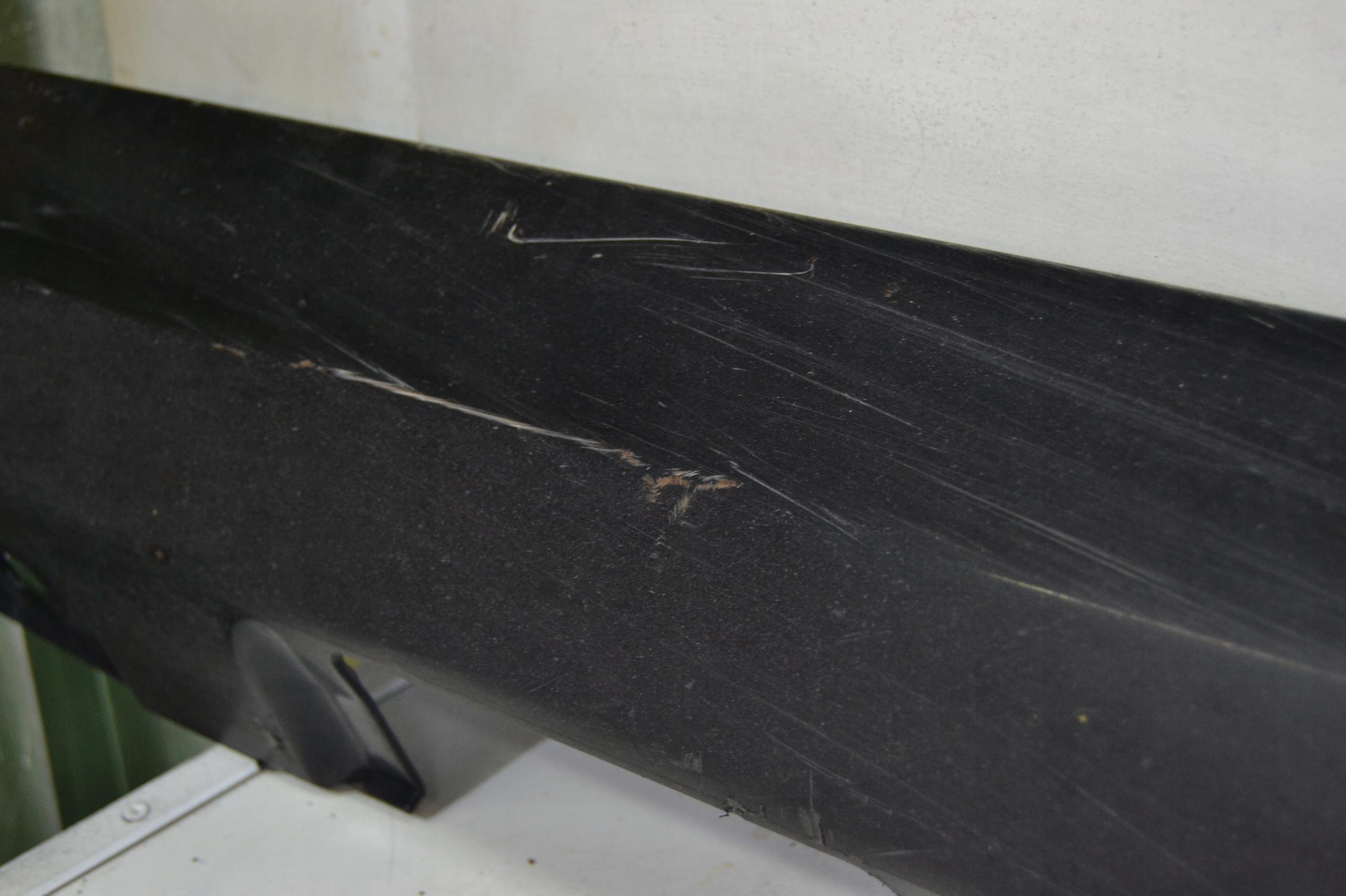 Mercedes C W204 педаль порога ліва