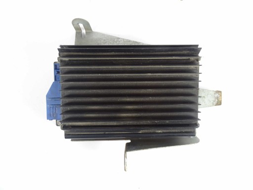 A2038201389 - Mercedes C Class W203 підсилювач звуку BOSE