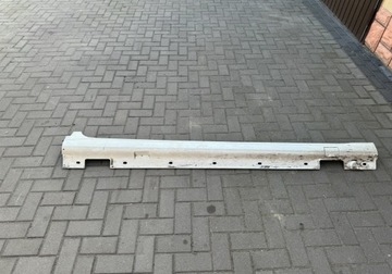 Mercedes CLS W 218 підйомник AMG Пороги