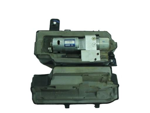 Mercedes E клас W211 насос заслінки задній a2118000048