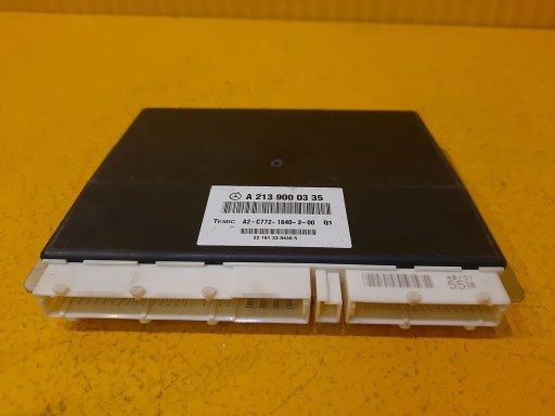 Mercedes E W213 модуль драйвера a2139000335