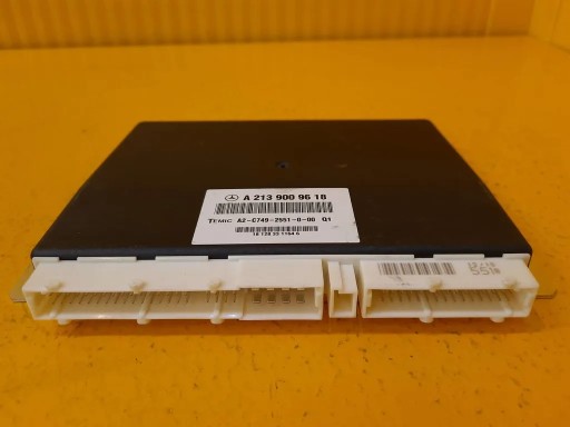 Mercedes E W213 контролер підвіски A2139009618