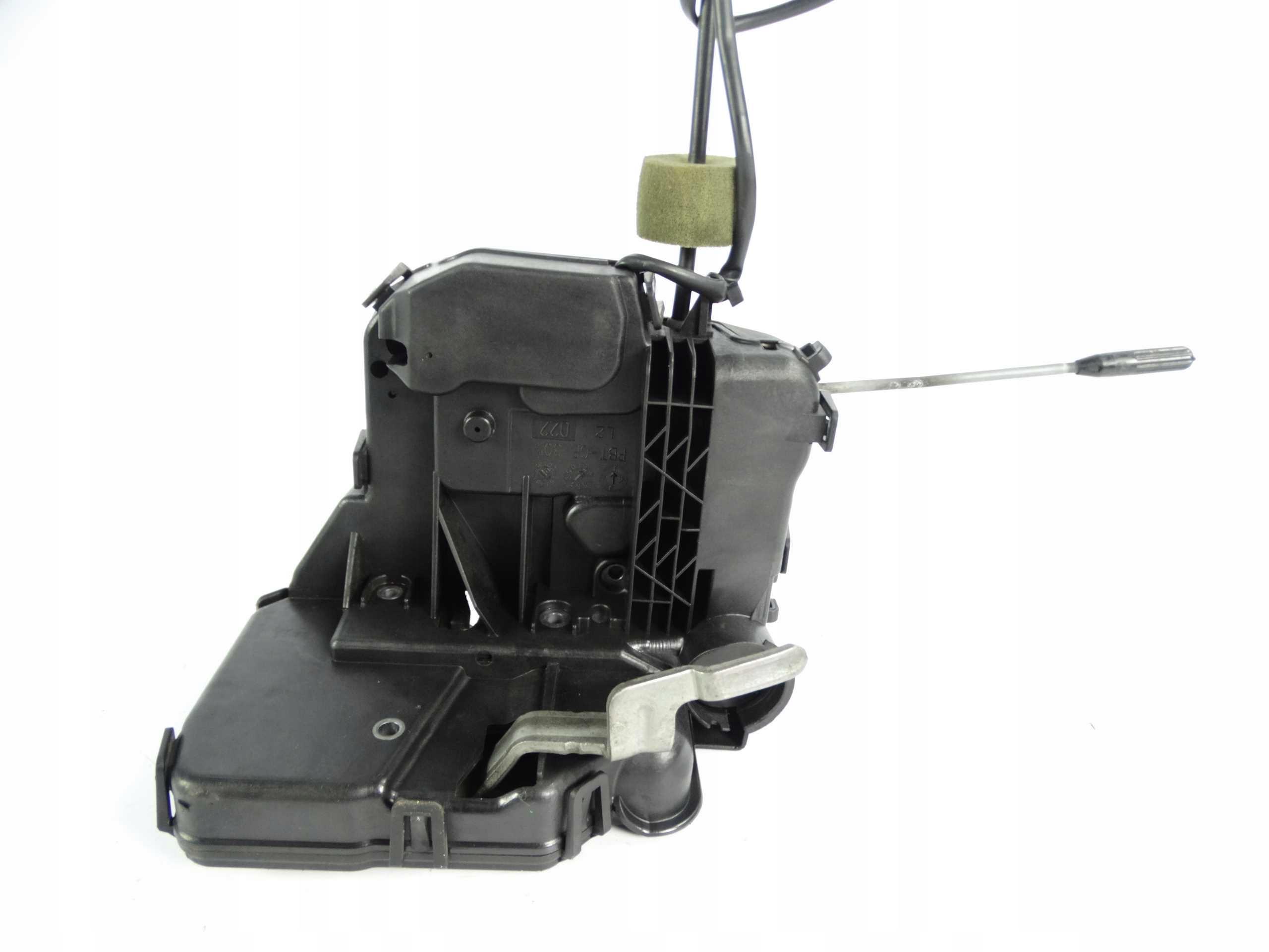 A2117200535 - Mercedes E Class W211 замок двери левый передний