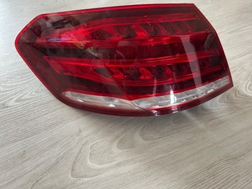 Mercedes E Class W212 Lift Left Lamp