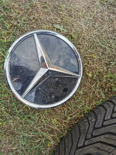 Эмблема Mercedes GLC C254 X254 A0008883100