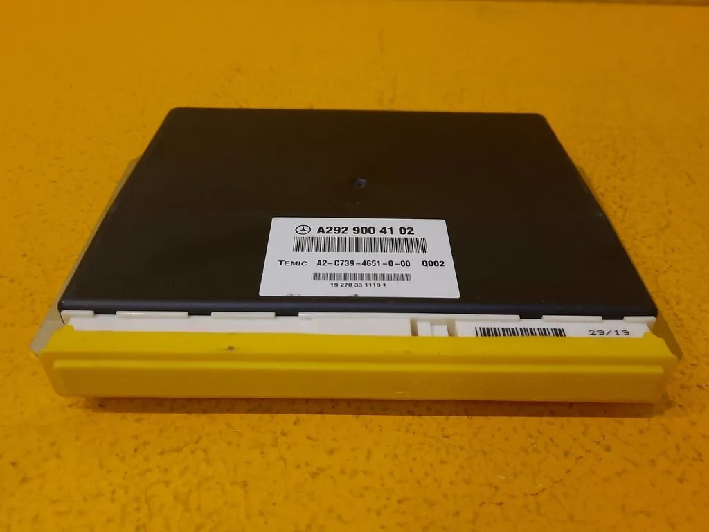 Mercedes GLE C292 модуль драйвера A2929004102