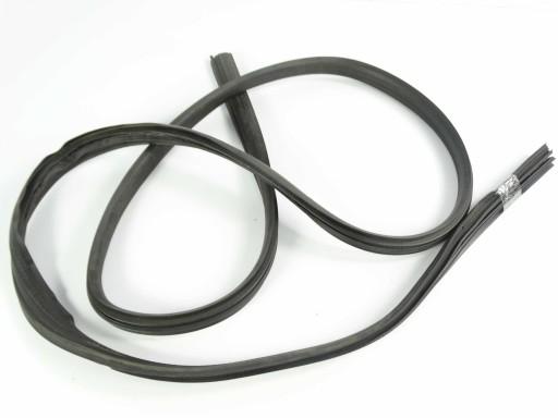 Mercedes ML W163 прокладка отсека багажника