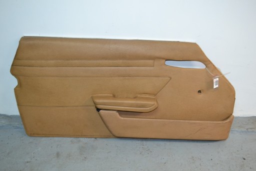 Mercedes R107 SL Обивка левой дверной панели