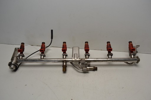 Mercedes R129 280 SL Топливная рампа, форсунки