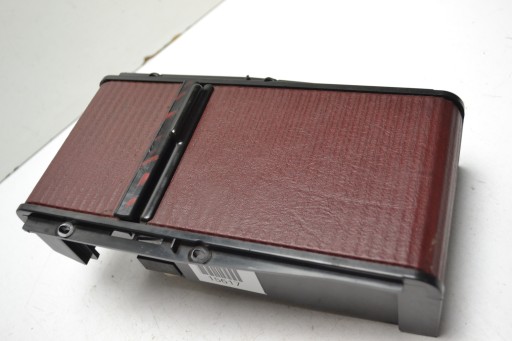 Mercedes R129 SL Вещевой отсек в центральном туннеле