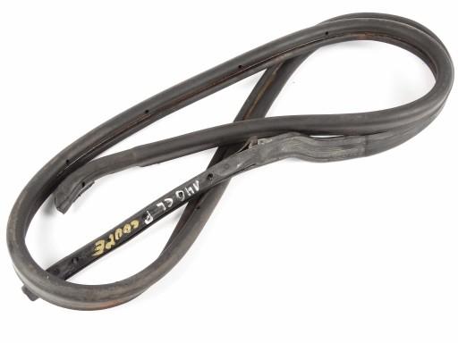 Mercedes S W140 COUPE уплотнитель двери правый передний