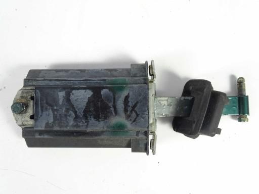 A1407200616 - Mercedes S W140 Обмежувач дверей передній передній