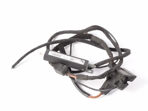 Mercedes SL W230 антенный усилитель 2308201789