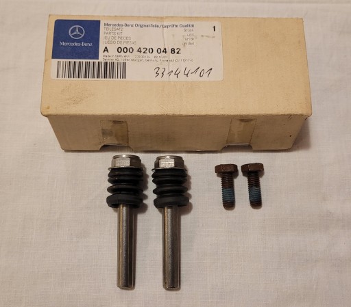 Направляюча цапфа супорта Mercedes Sprinter 904 0004200482