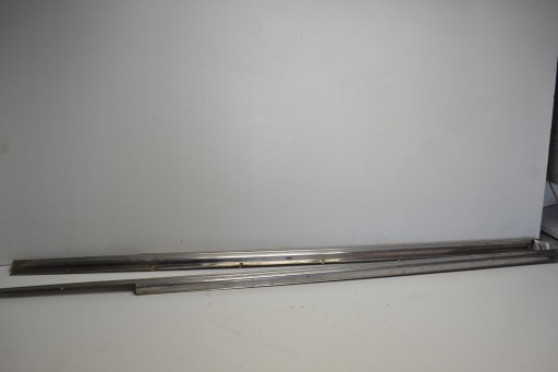 Mercedes W114 CE Coupe Накладки на пороги