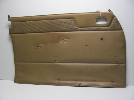 Mercedes W114 W115 Панель передніх лівих дверей