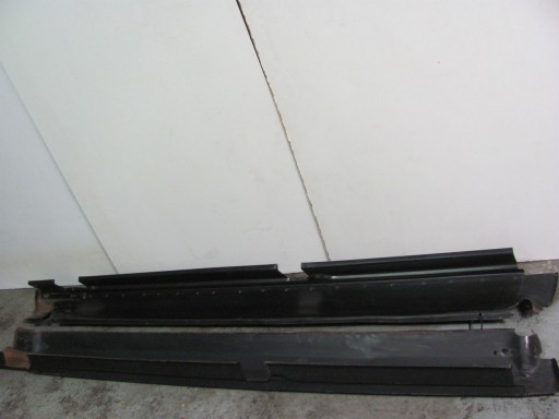 Mercedes W114 W115 Зовнішні пороги лівий + правий Заміна на KLOKKERHOLM