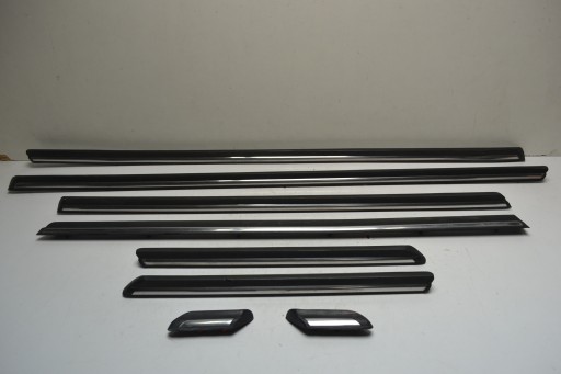 Mercedes W116 S Боковые молдинги кузова в сборе