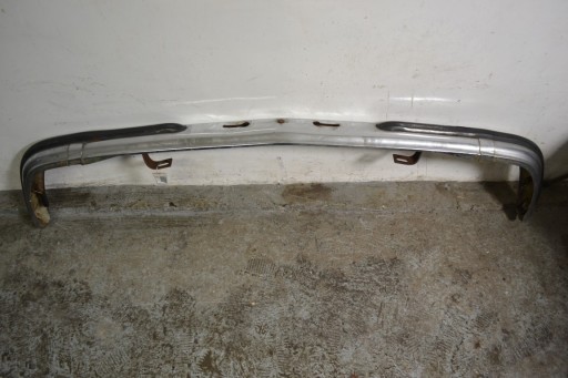 Mercedes W123 Coupe Длинный хромированный передний бампер
