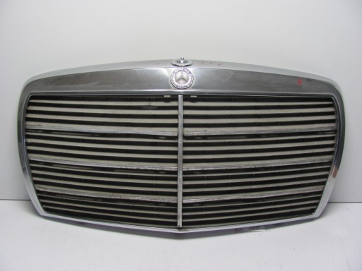 Решітка радіатора Mercedes W123 Grill